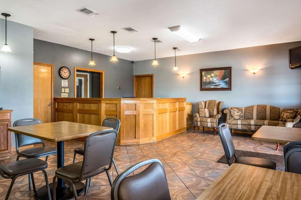 Rodeway Inn Broken Bow-Hochatown ภายใน รูปภาพ